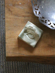 Eye Left | Keramisk Relief