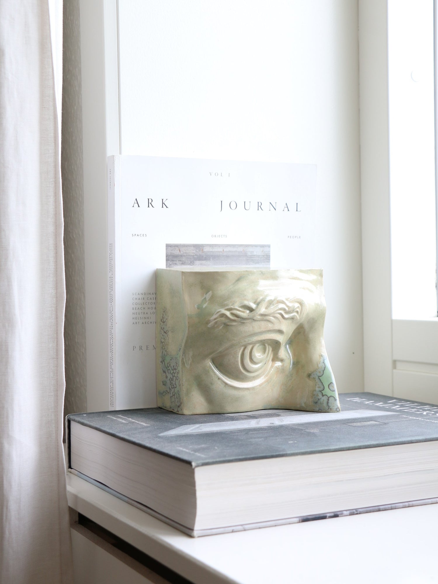 Bookend Eye | Right
